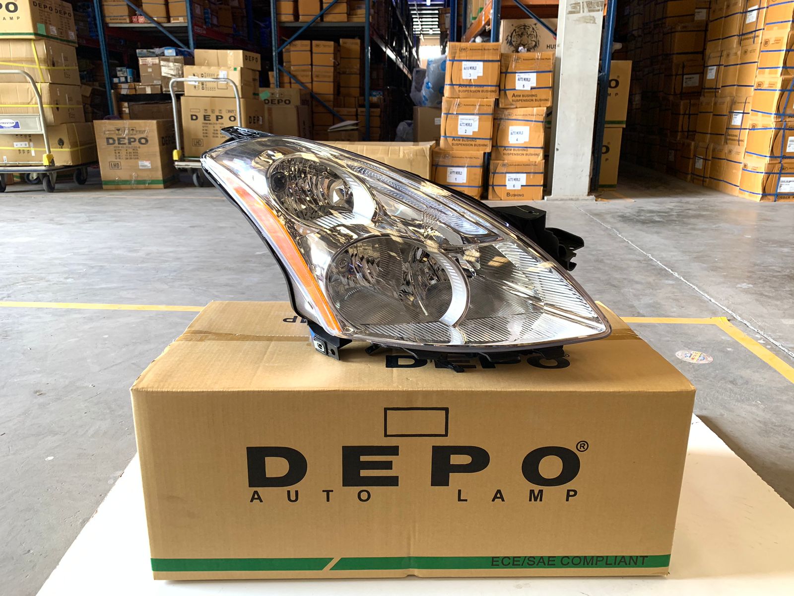 NISSAN ALTIMA 2010-2012 head lamp (rh)