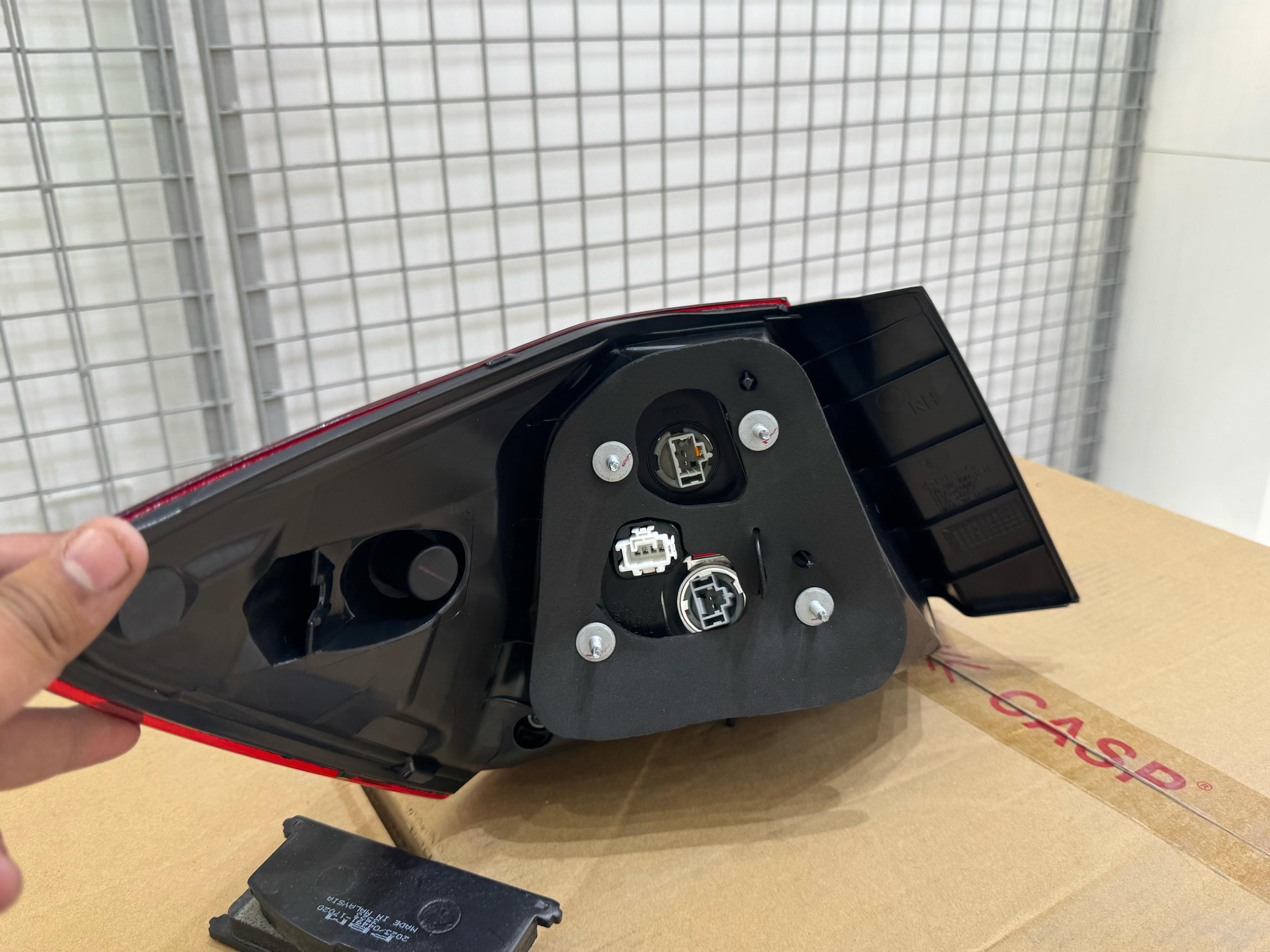 Rear Lamp Accord 2016-2017 (USA) (RH)