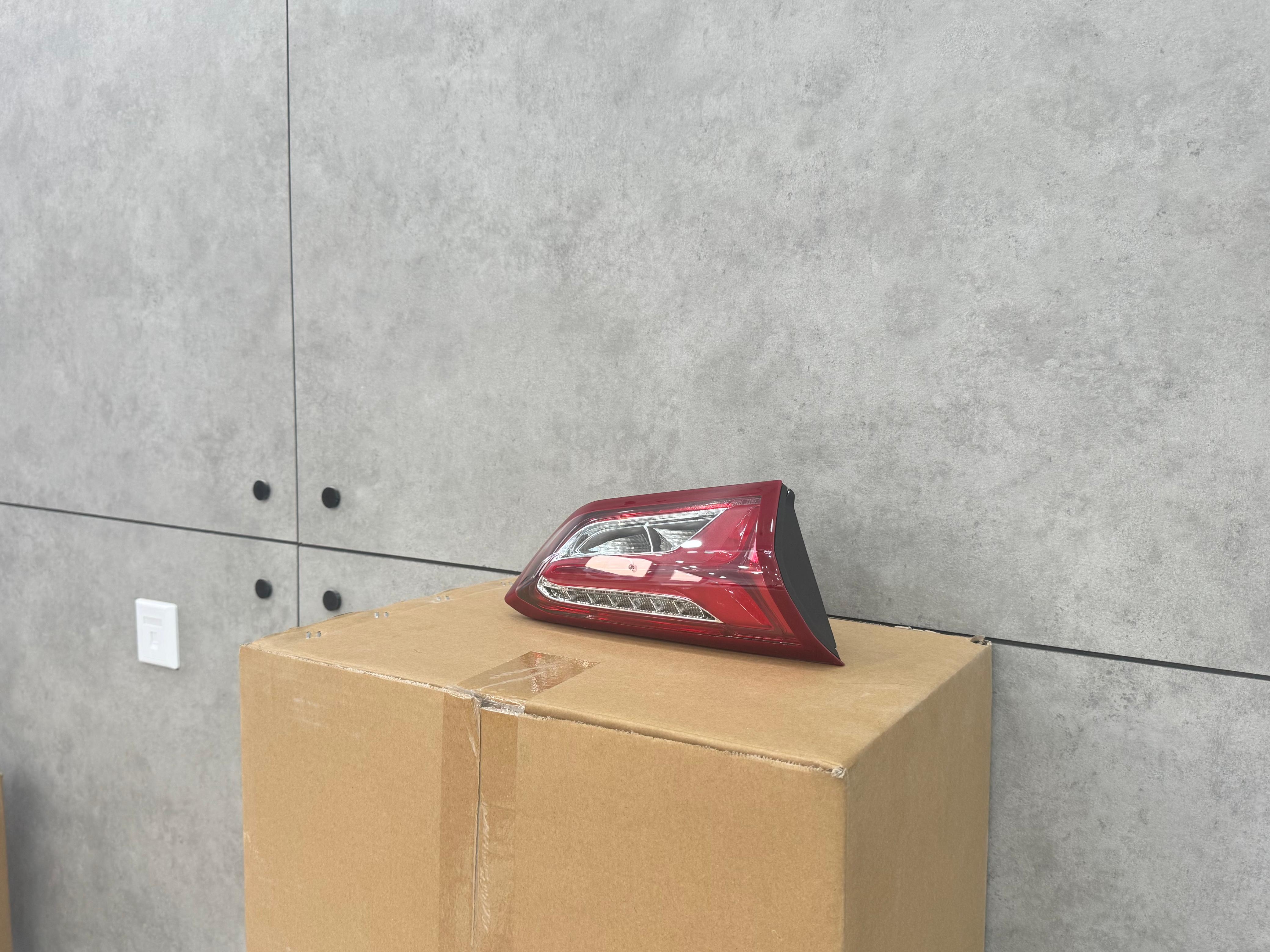 Back Up Lamp Malibu 2019-23 USA (LED) (LH)