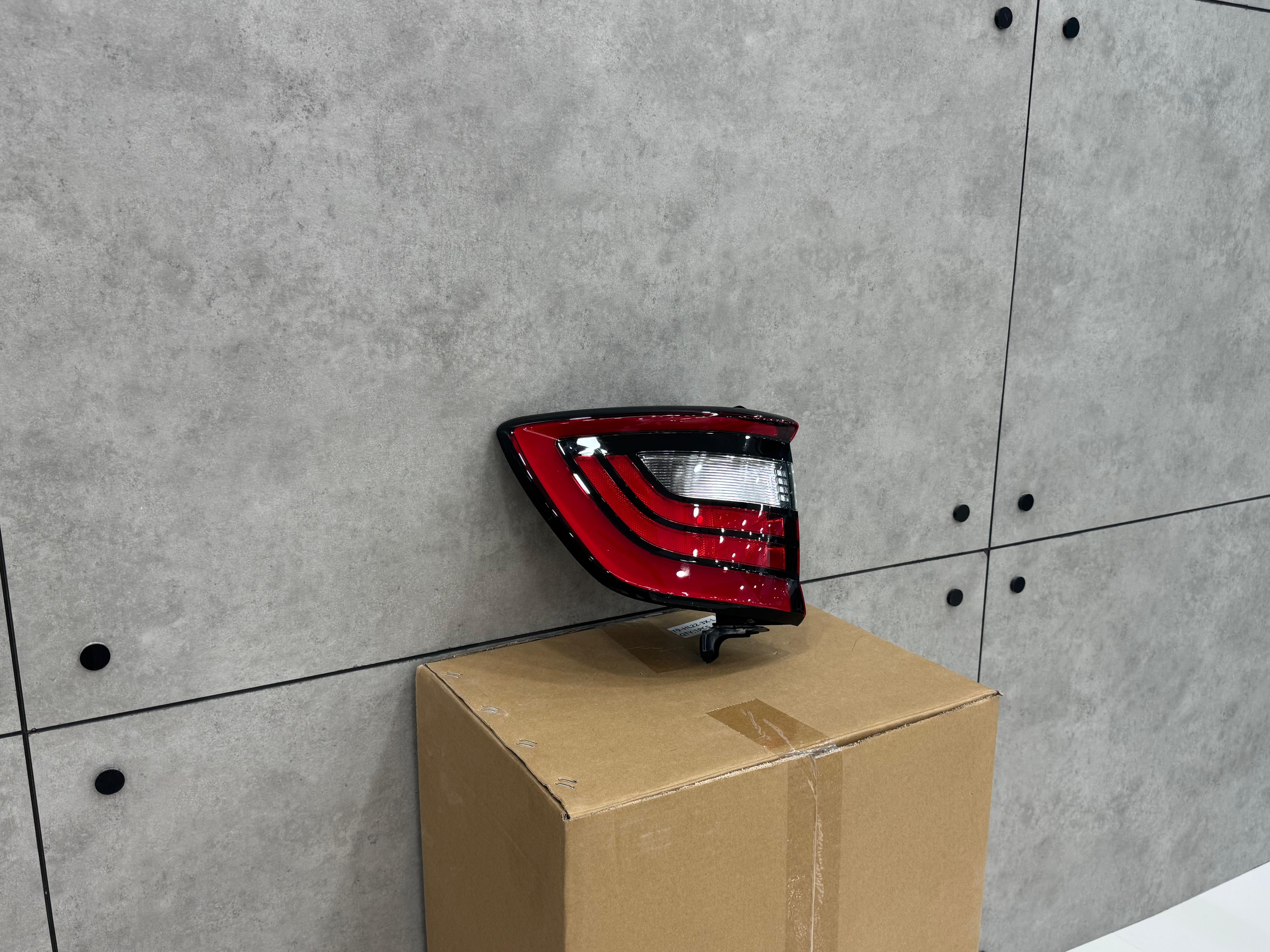 REAR LAMP DURANGO 2014-21 (LH)