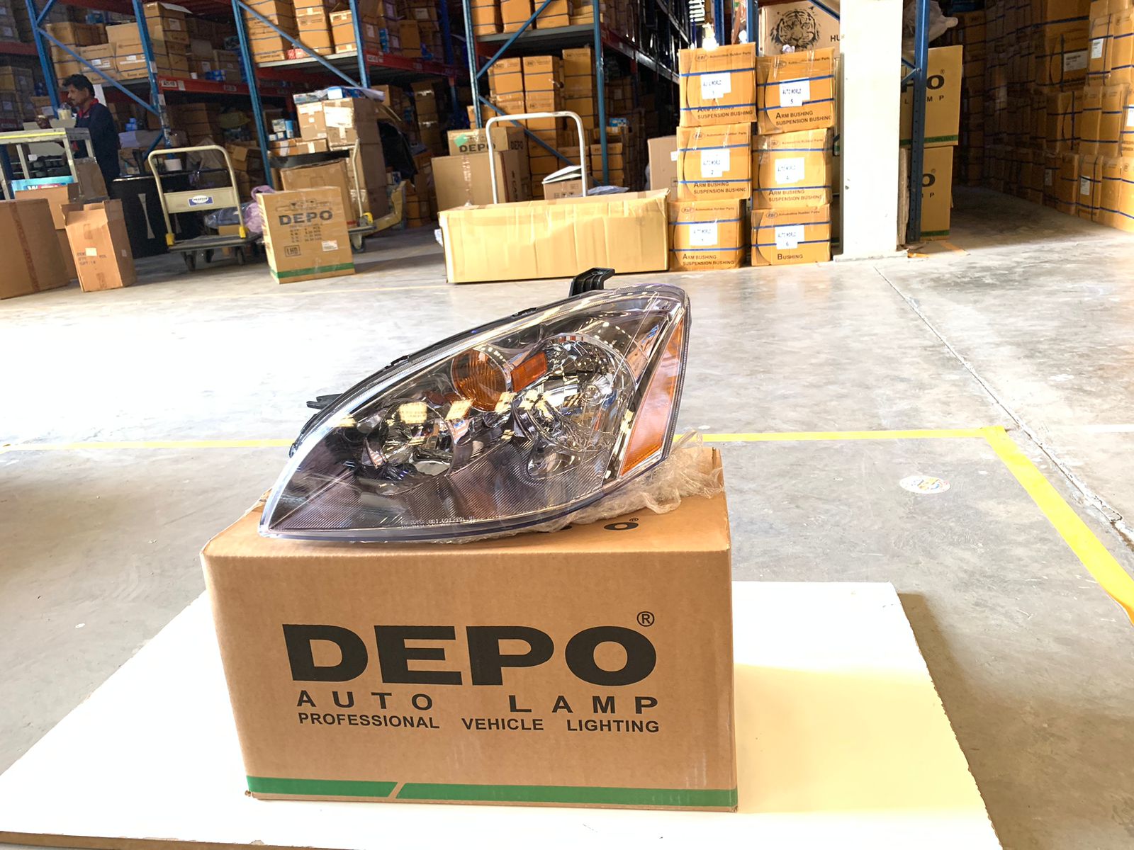 NISSAN ALTIMA 2005 head lamp (LH)