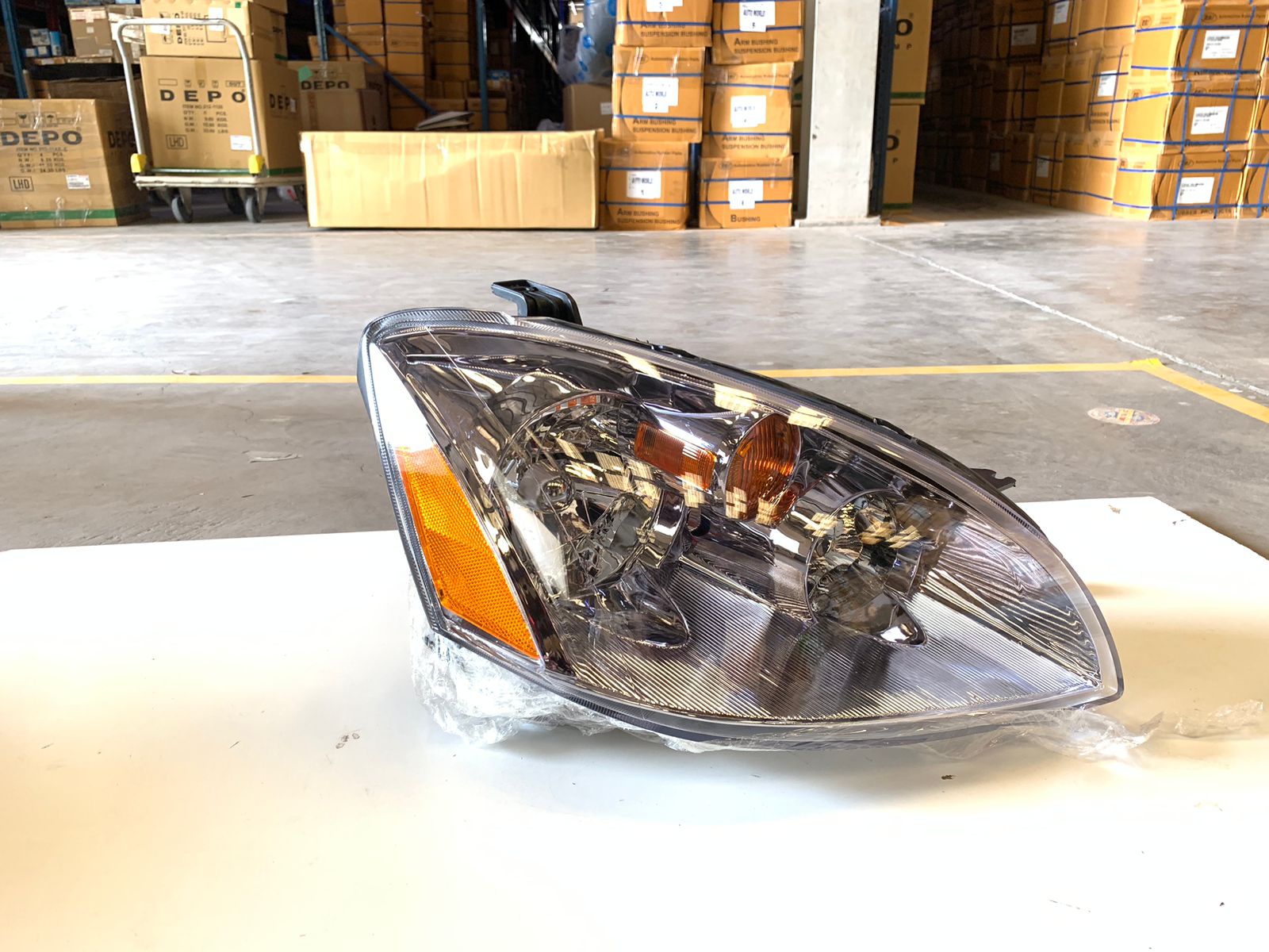 NISSAN ALTIMA 2008-2009 head lamp (rh)