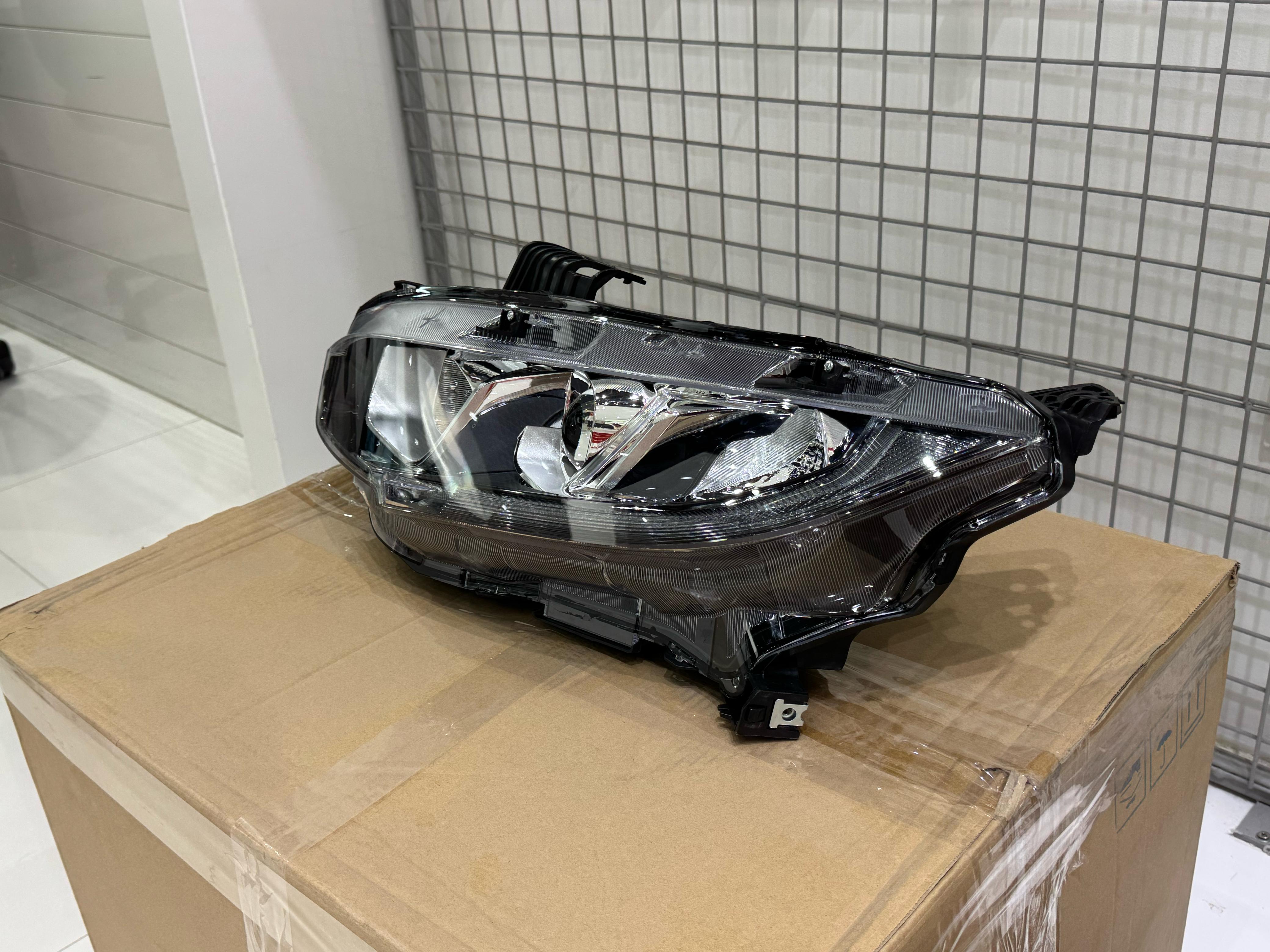 Head Lamp Civic 2016 (Halogen) (LED) (LEFT)