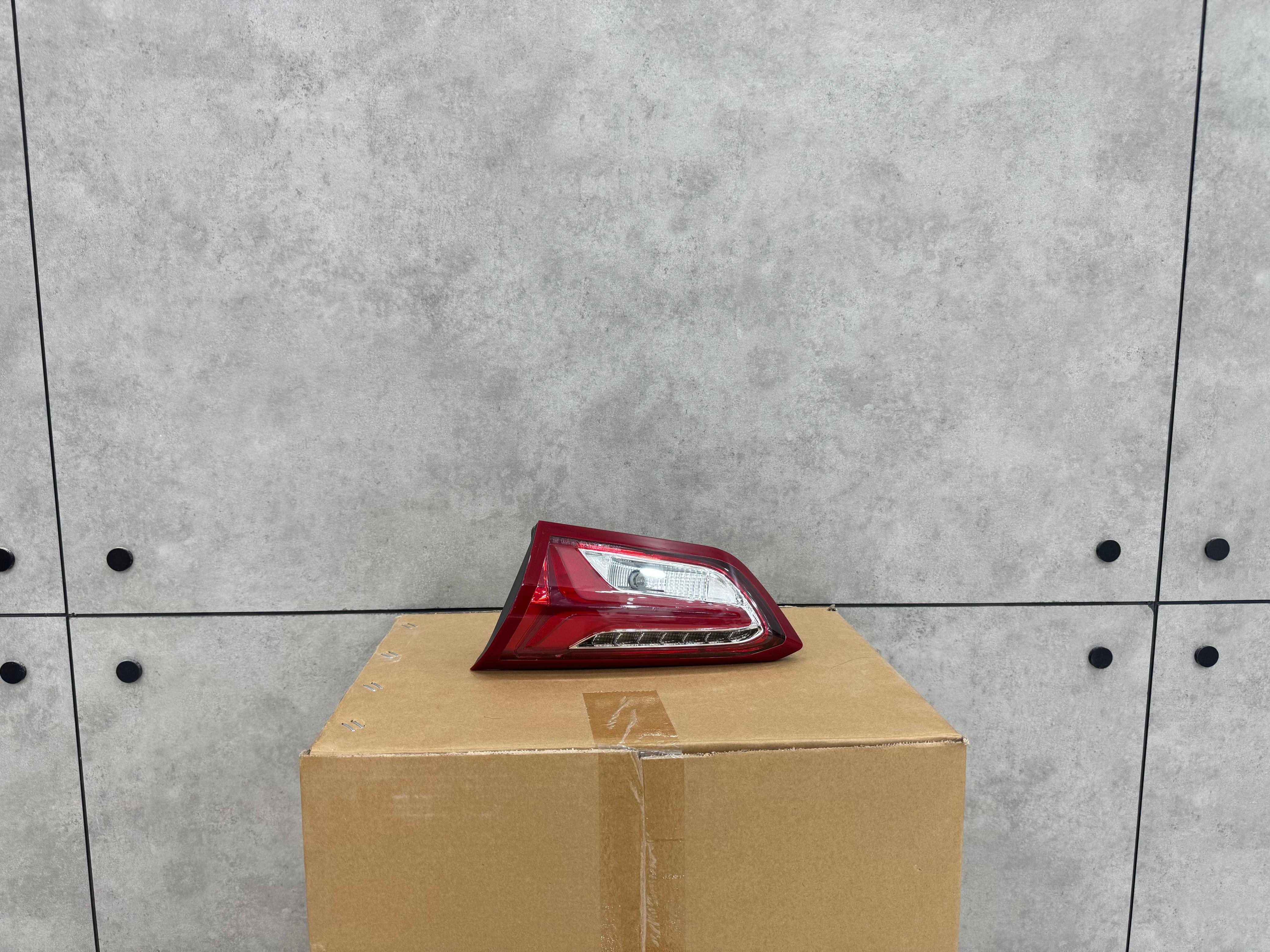 Back Up Lamp Malibu 2019-23 USA (LED) (RH)