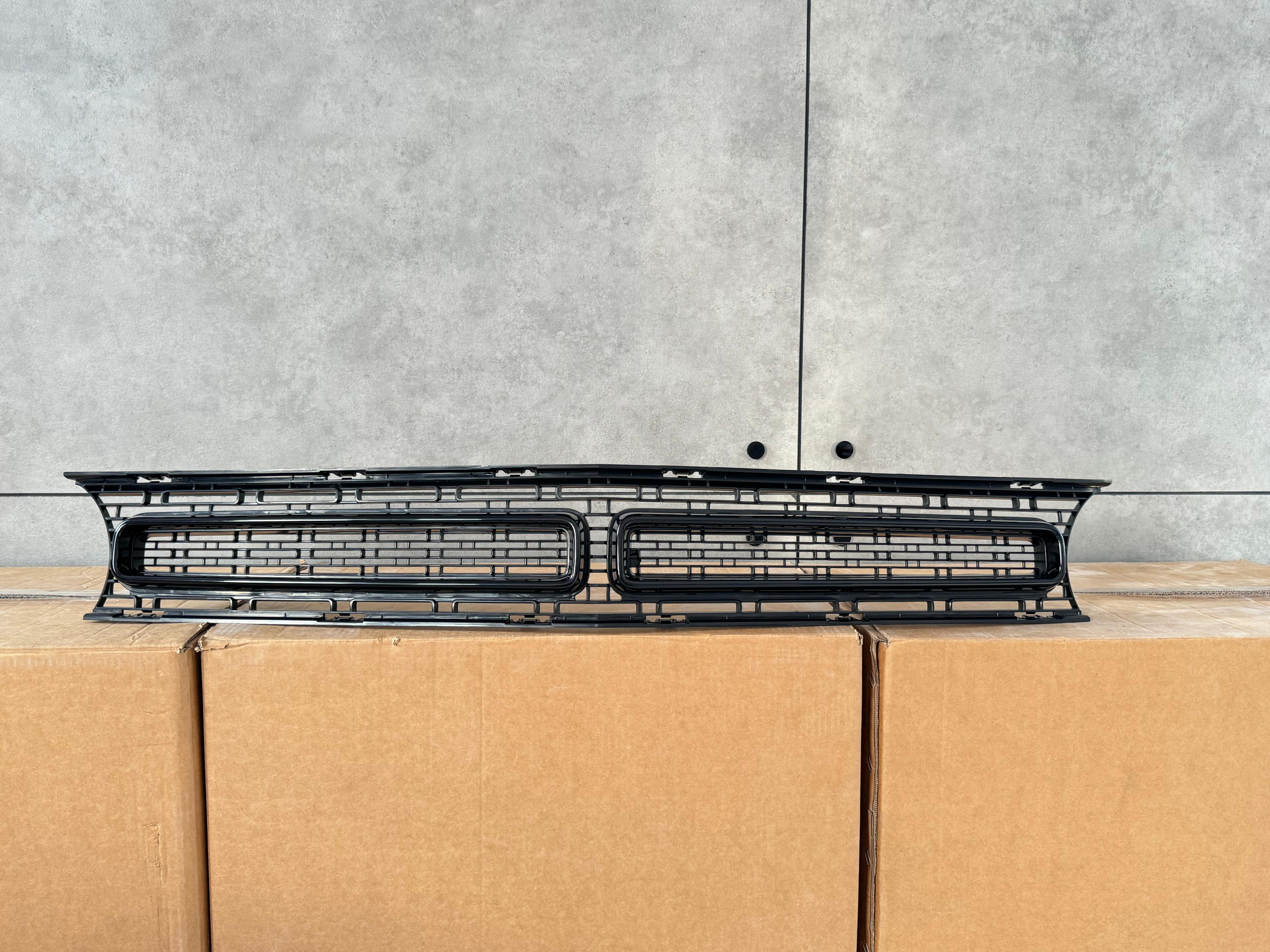 GRILLE CHALLENGER 2015-22 SXT