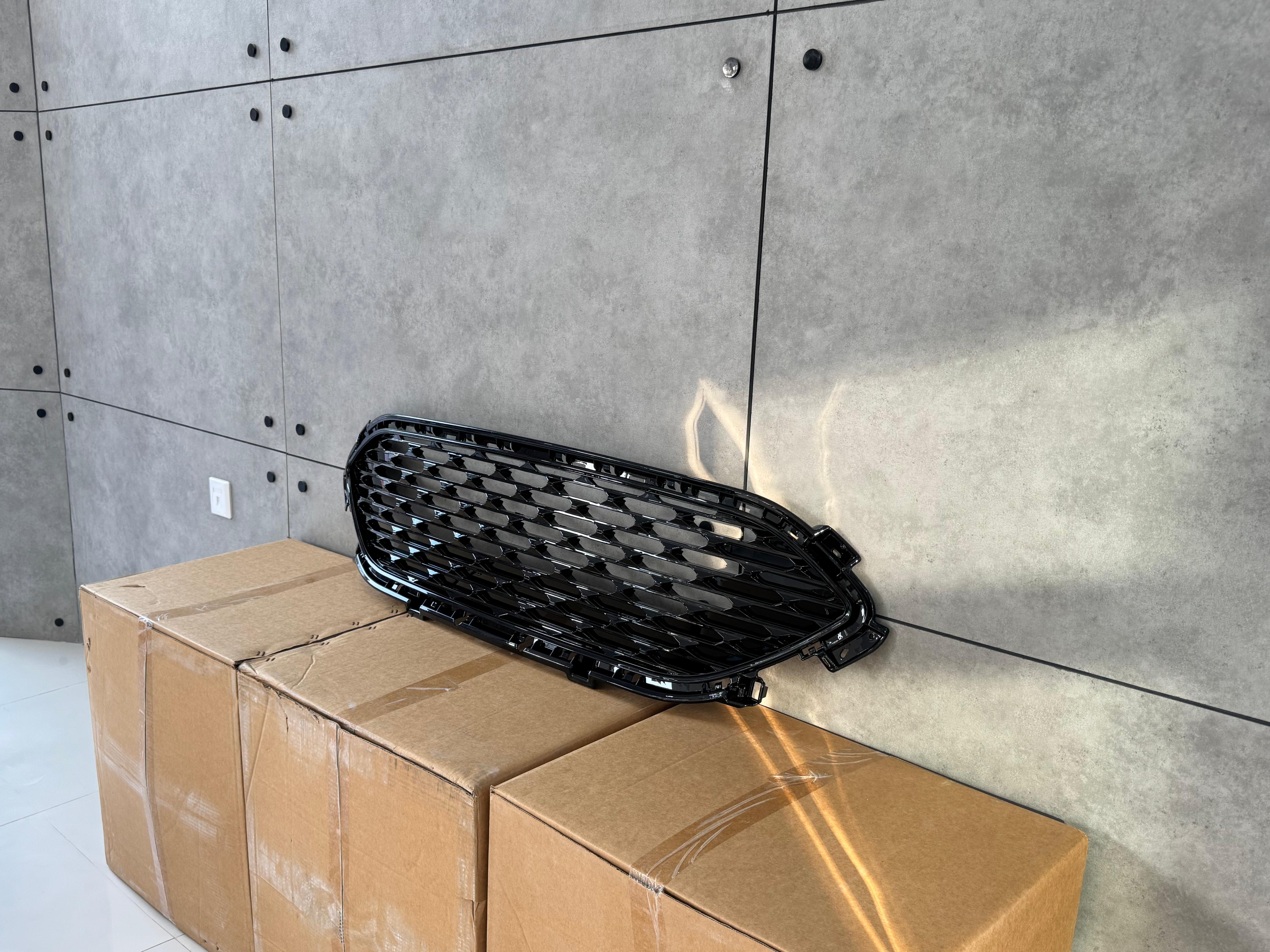 Grille Ford Escape 2020-23 (BLACK)