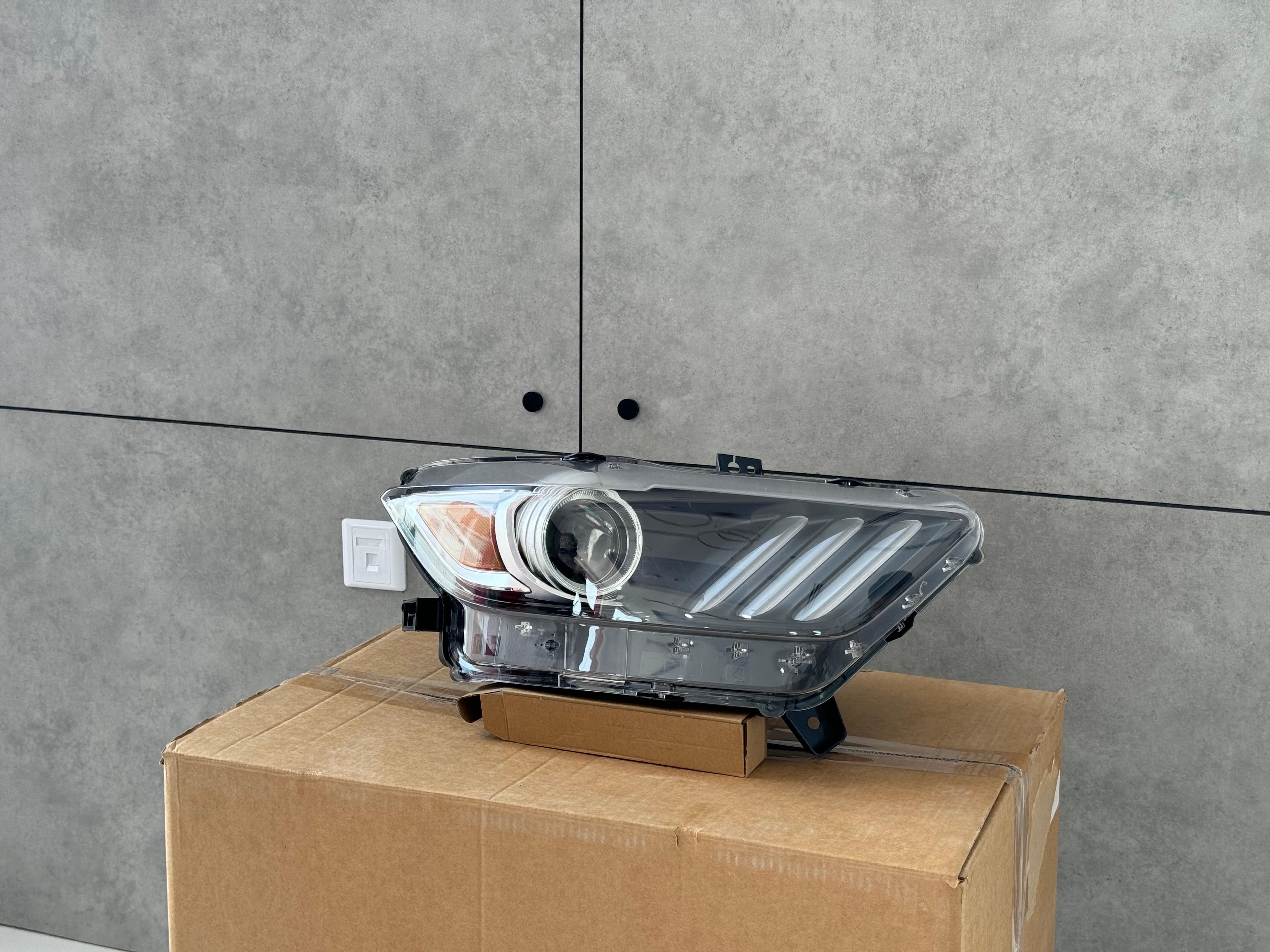 Mustang 2015-2017 Head lamp (RH)